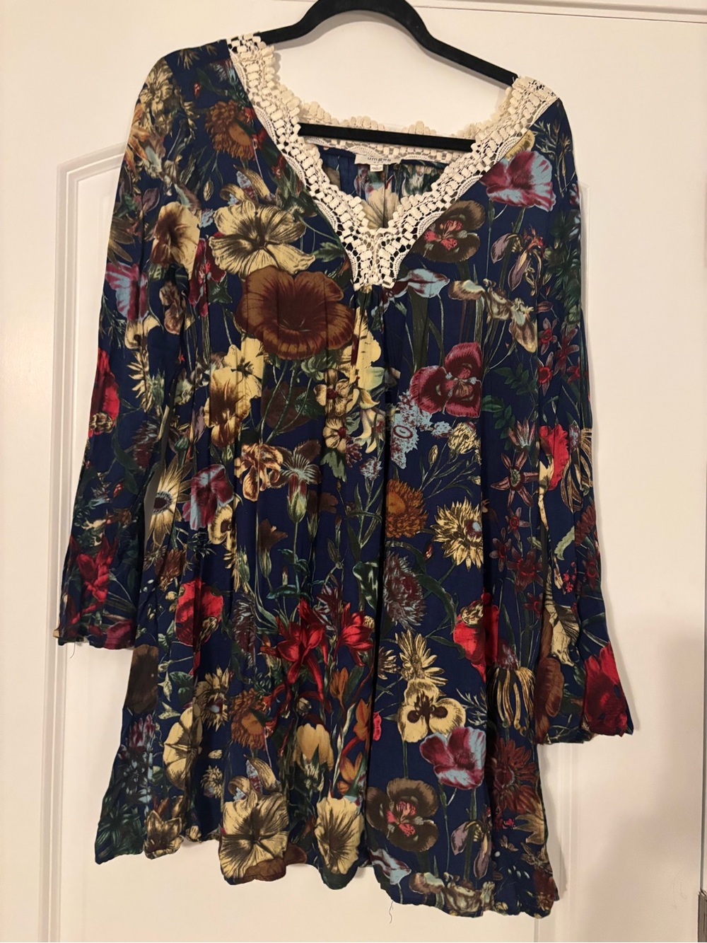 Umgee Navy Floral Crochet-Trim Tunic Dress